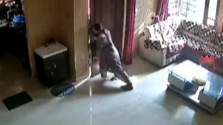 ‘The Real Hero’: Brave Woman Stops Robbery in Their Tracks with Quick Thinking