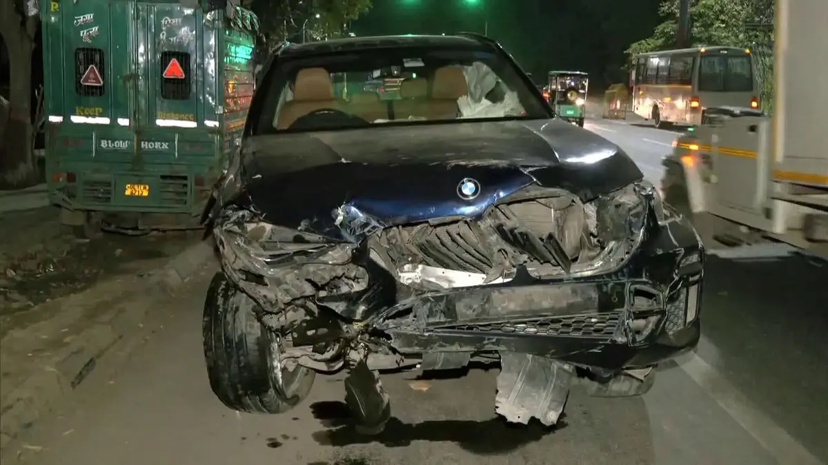 ‘She Begged Me…’: Driver Who Took Navjot Singh and Wife to Hospital Recounts How BMW Crash Victims Were Rushed to Hospital