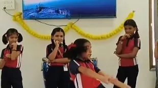 Viral Video: School Girl's Dance on 'Aayi Nahi' Earns Praise from Shraddha Kapoor, Netizens React The young performer, Shivanya Purohit