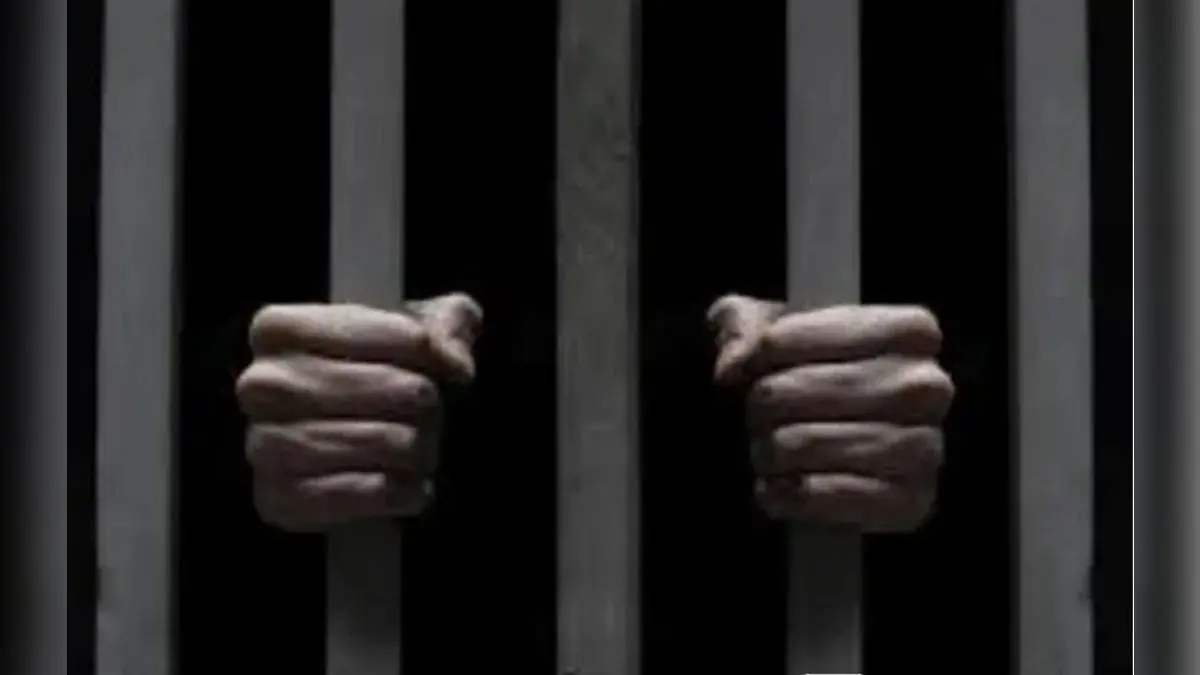 Theft Accused Escapes from Police Custody In Odisha, Manhunt Launched