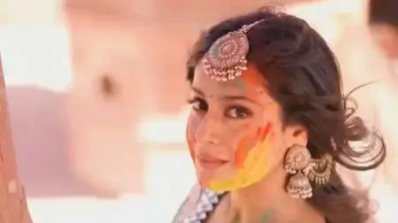 This is how Isha Malviya celebrates Holi every year, reveals her special habit