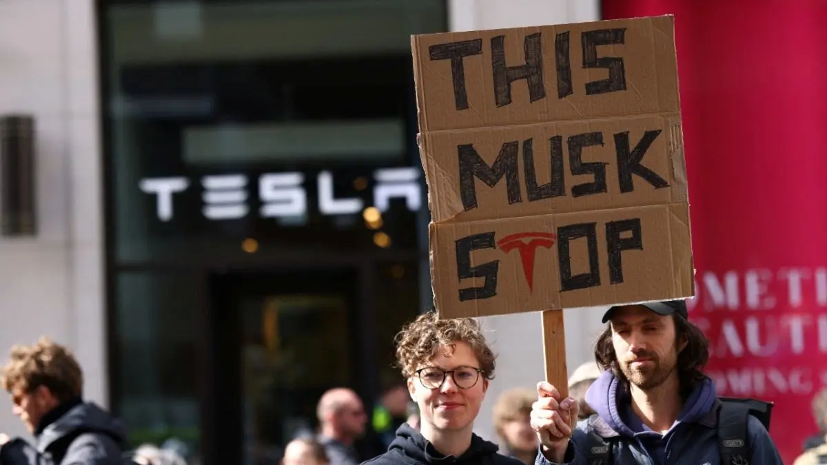 'This Musk Stop': Germans on Streets Over Elon's Support for far-right AfD Party