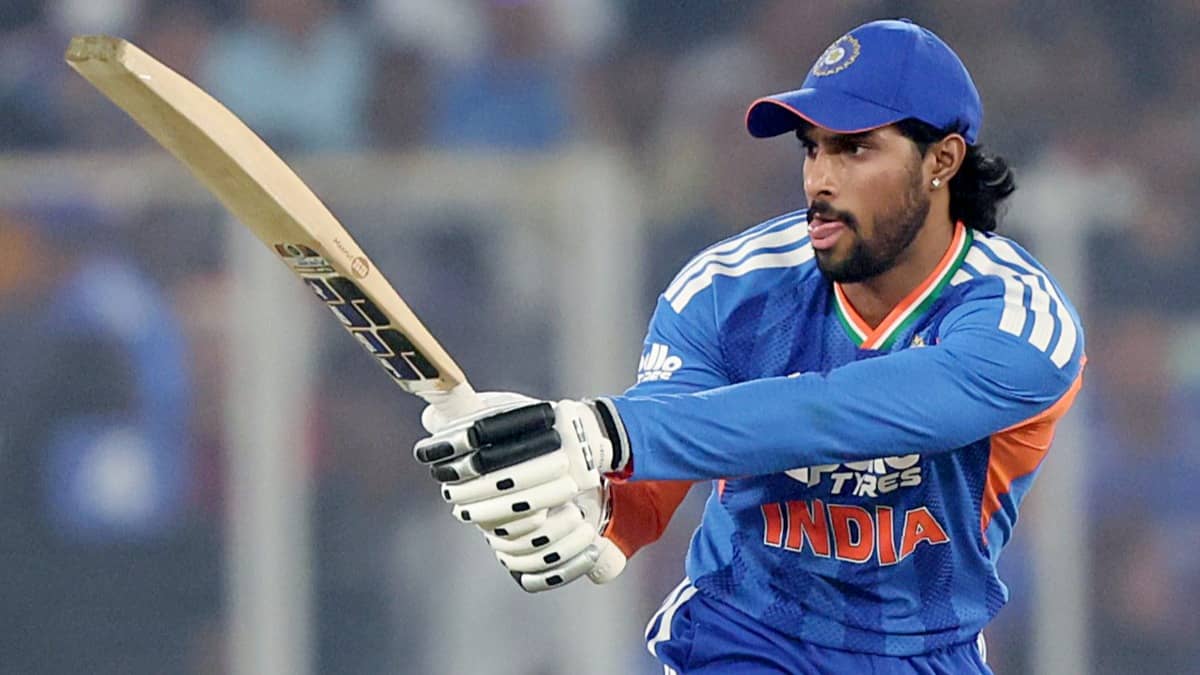 IND vs NZ: ना गिल ना जायसवाल... तिलक वर्मा के रिप्लेसमेंट के लिए आकाश चोपड़ा ने इस धाकड़ बल्लेबाज को चुना, कहा-इससे बेहतर नहीं मिलेगा