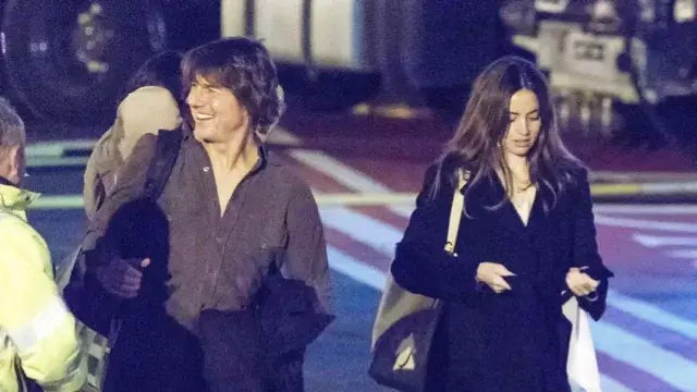 Tom Crusise spotted with rumoured girlfriend in London