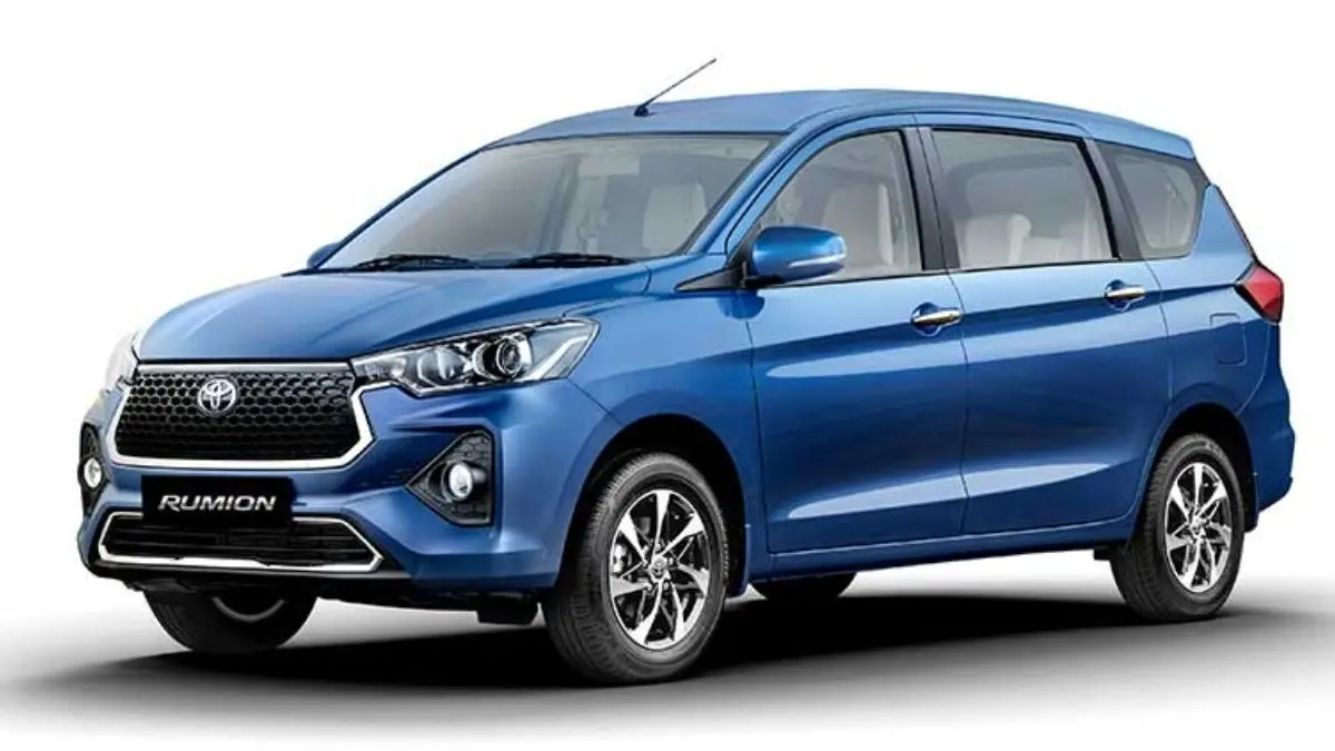 Toyota Rumion Gets Safer, 6 Airbags Standard Across Lineup Toyota Rumion