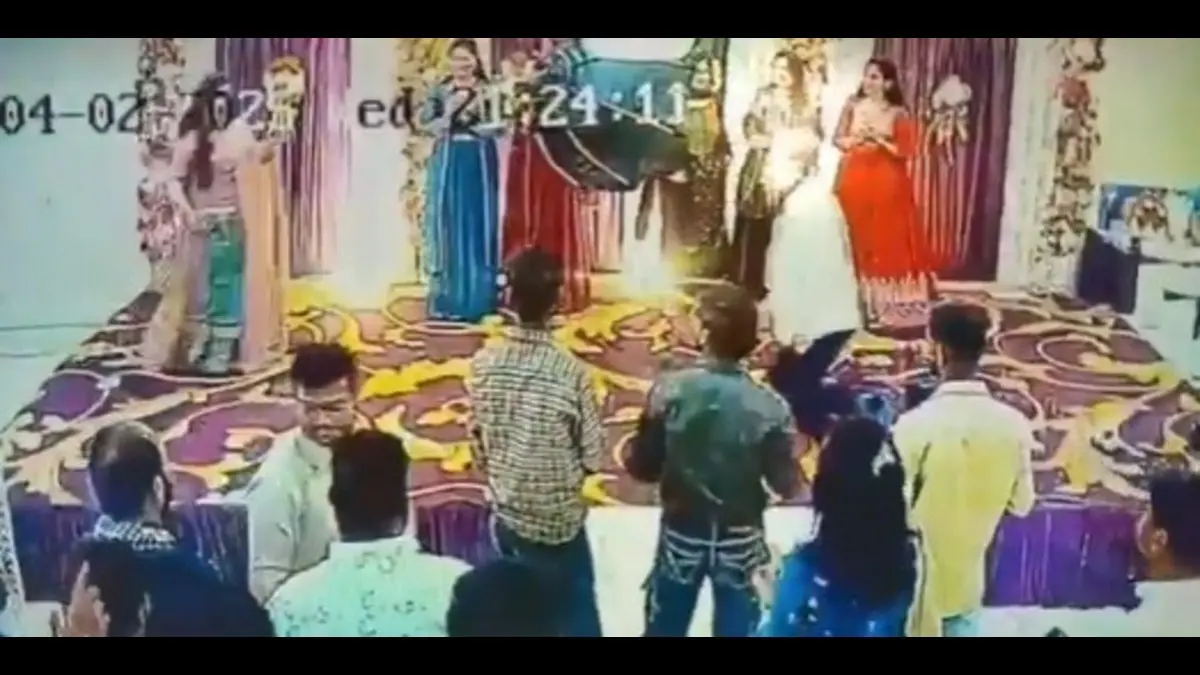 Tragic Twist on Joyous Occasion: Shoe Merchant Dies While Dancing on 25th Anniversary in Uttar Pradesh