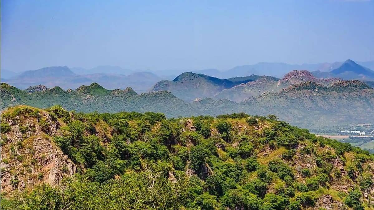 Tribal Communities Threaten Mass Protest As Miners Bypass Gram Panchayat Approval