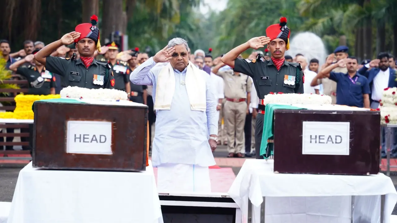 Tribute to martyred soldiers