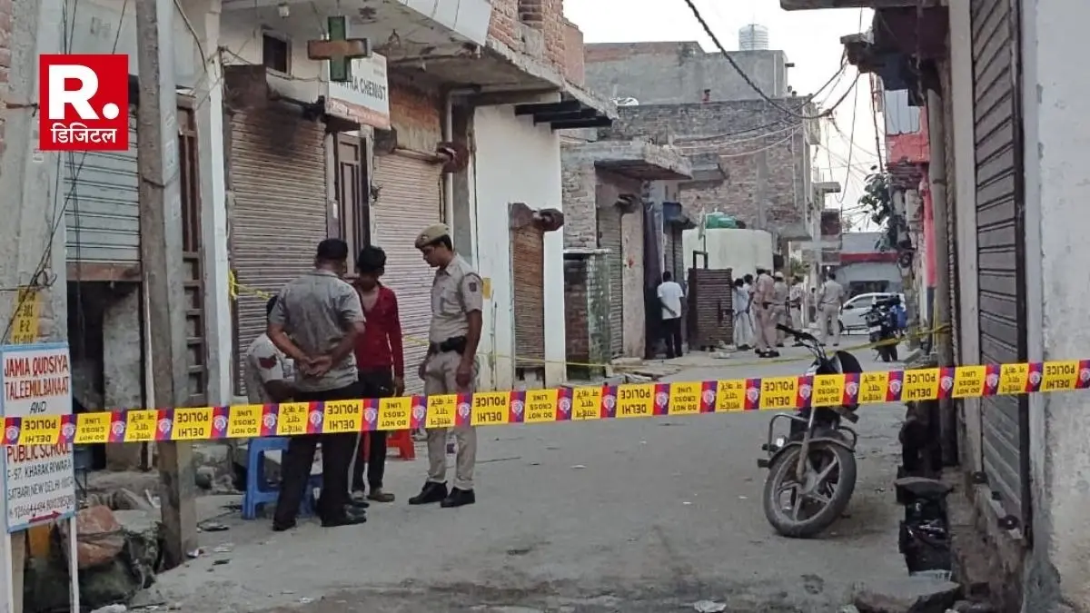 Triple murder in South Delhi 3 killed in the same house