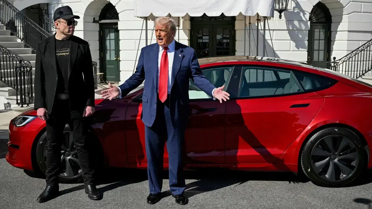 Trump May Ditch His Red Tesla as Feud with Elon Musk Boils Over
