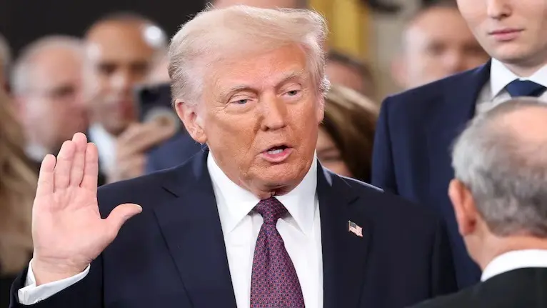 Donald Trump: अगर मैं राष्ट्रपति होता तो रूस-यूक्रेन युद्ध..., शपथ लेने के बाद डोनाल्ड ट्रंप का बड़ा ऐलान Donald Trump