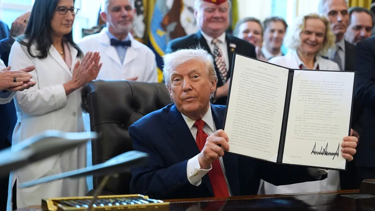 Trump Signs Order Reclassifying Marijuana As Less Dangerous: What It Means For Cannabis Regulation