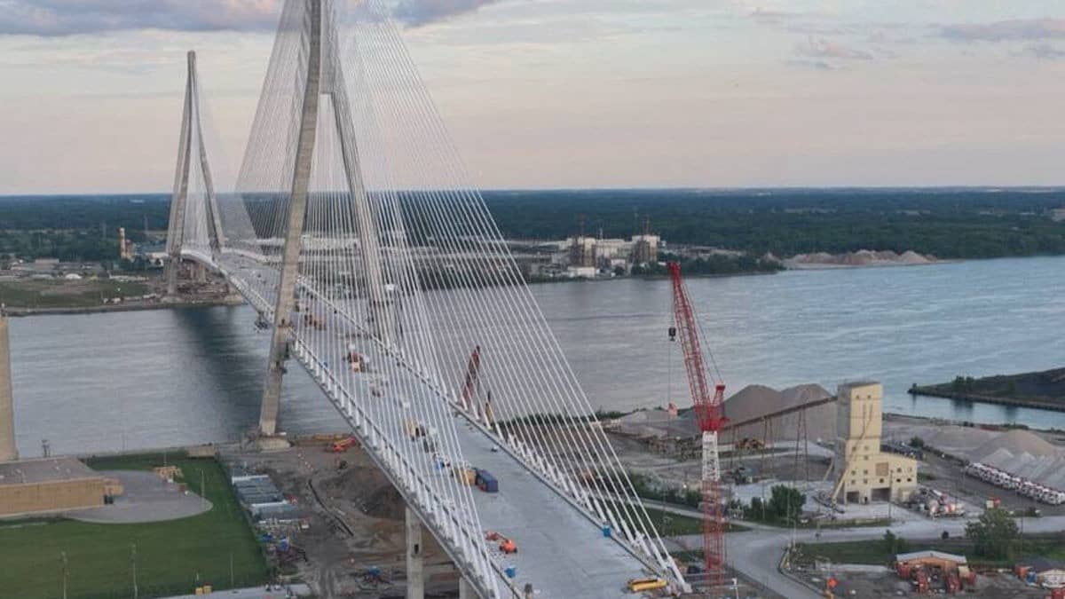 Trump Threatens to Bar the New US-Canada Bridge From Opening, Demands Talks With Ottawa