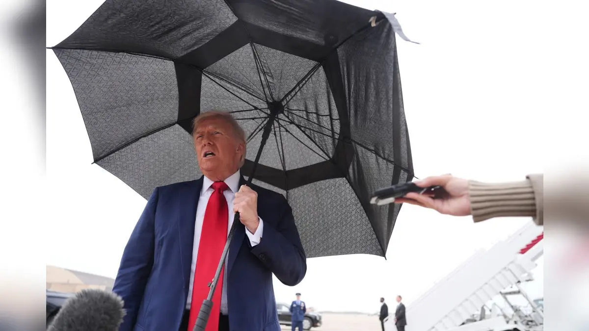 Trump Warns Russia He May Send Ukraine Long-Range Tomahawks If Moscow Doesn't Settle War Soon