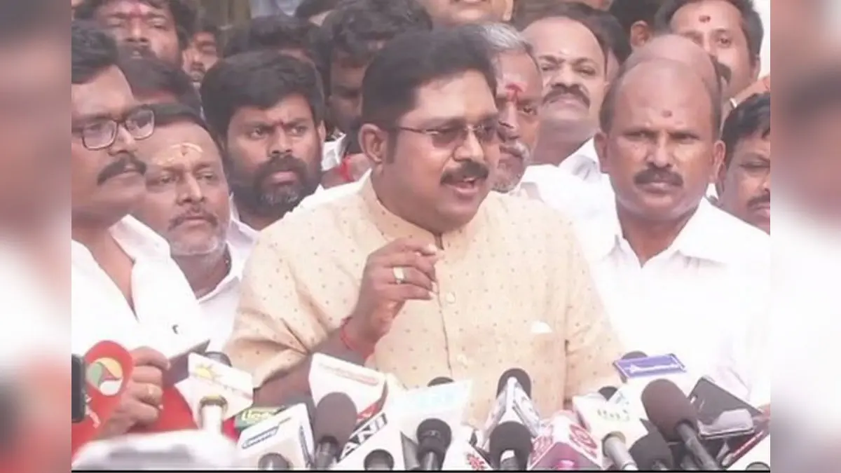 TTV Dhinakaran Urges Tamil Nadu TRB Exam Postponement Over New Syllabus