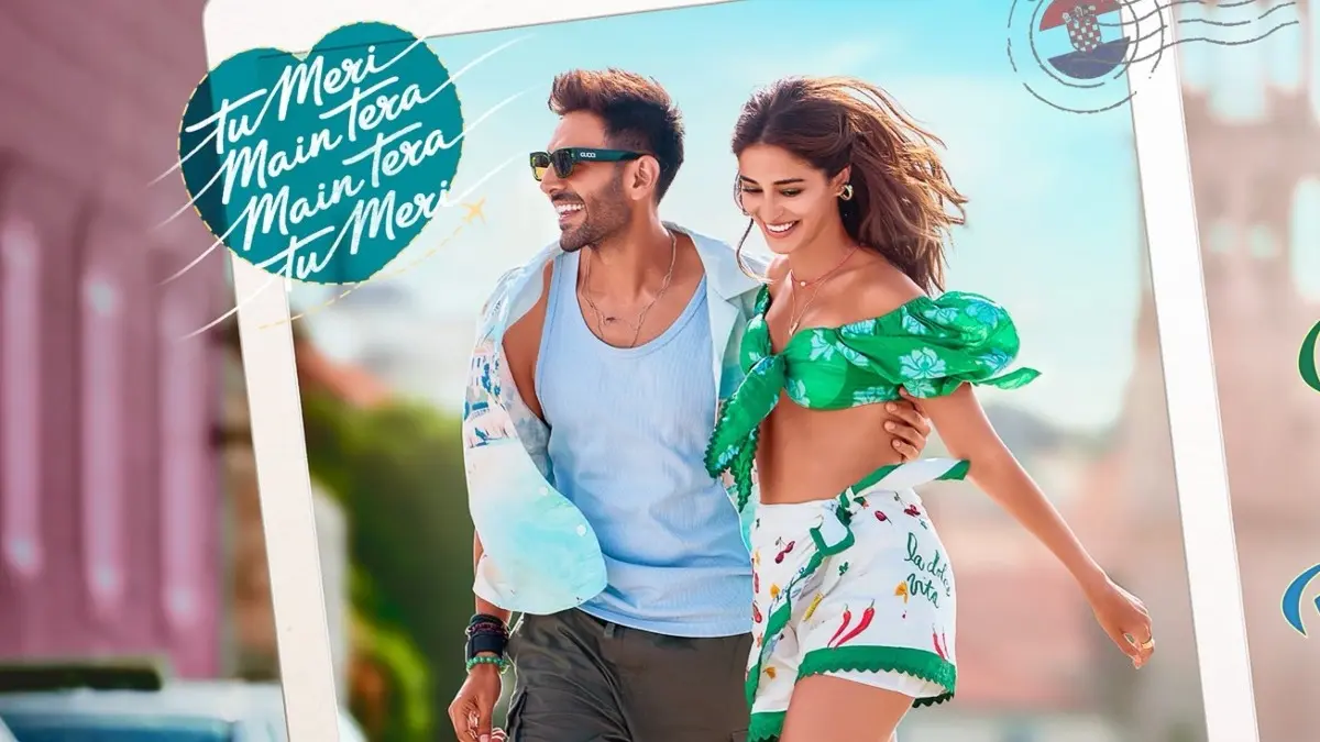 Tu Meri Main Tera Main Tera Tu Meri released on December 25