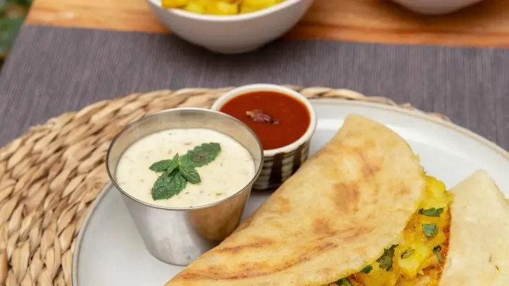 Bhai Dooj 2024: South Indian Dinner Recipes To Cook Tupa dosa