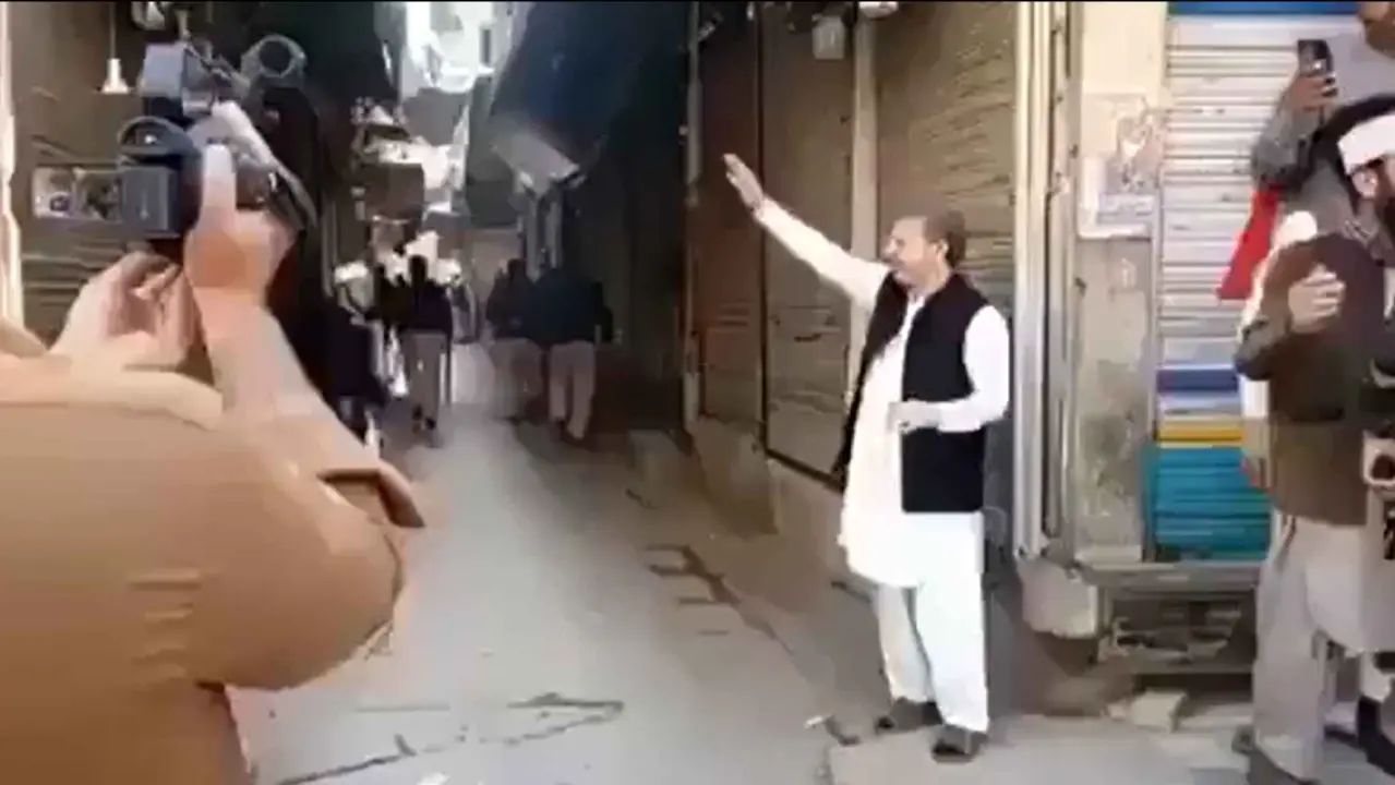 Blast at Peshawar Mosque During Friday Prayers; 5 Killed, 30 Injured