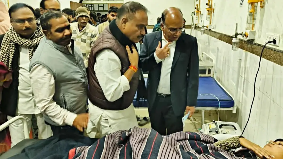 Ujjain Shocker: Mystery Smoke Gas In Girls' Hostel Leaves 15 Students Gasping For Breath, Investigation Underway