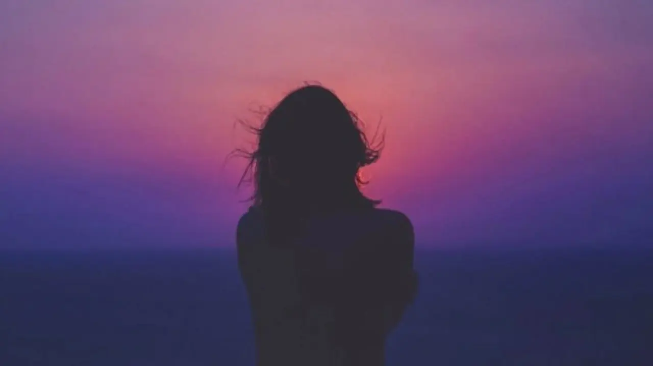 'Living In A Dream': 22-Year-Old UK Woman After Selling Her Virginity to Hollywood Star UK Woman Sells Virginity