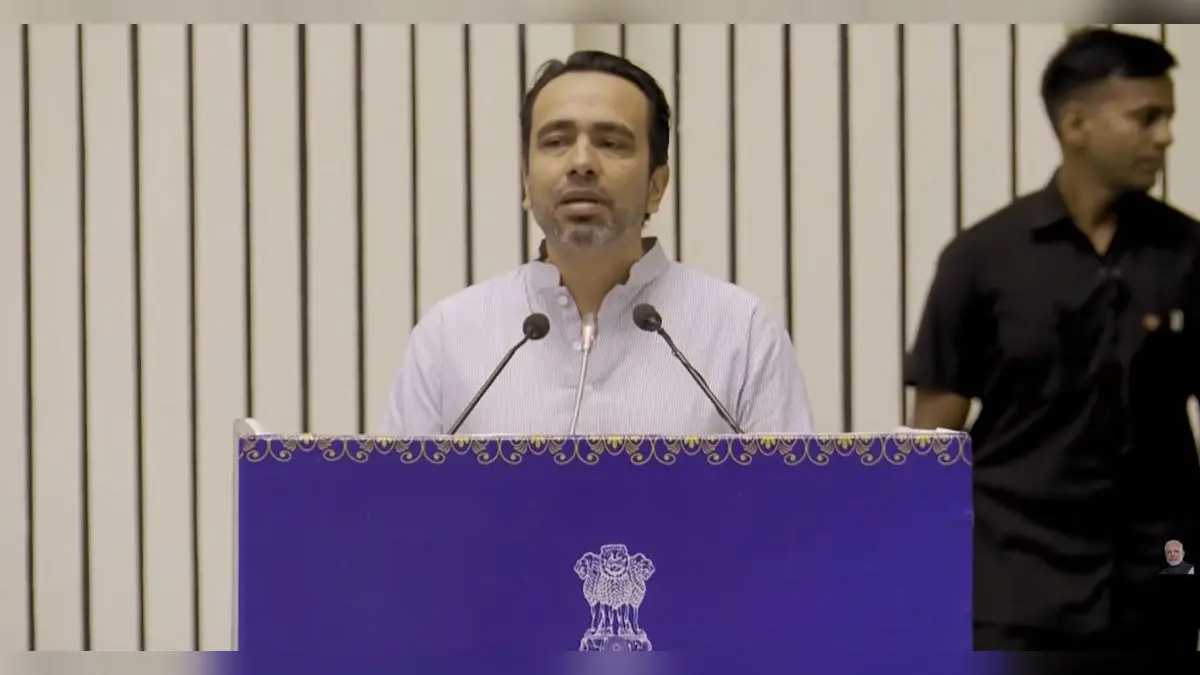 Union Minister and RLD chief Jayant Choudhary addresses the Kaushal Deekshant Samaroh at Vigyan Bhawan in New Delhi on Saturday.