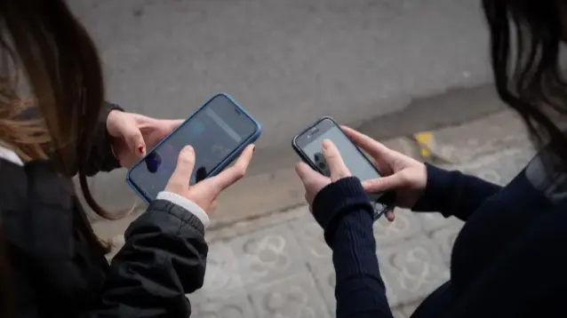 unmarried girls pregnant