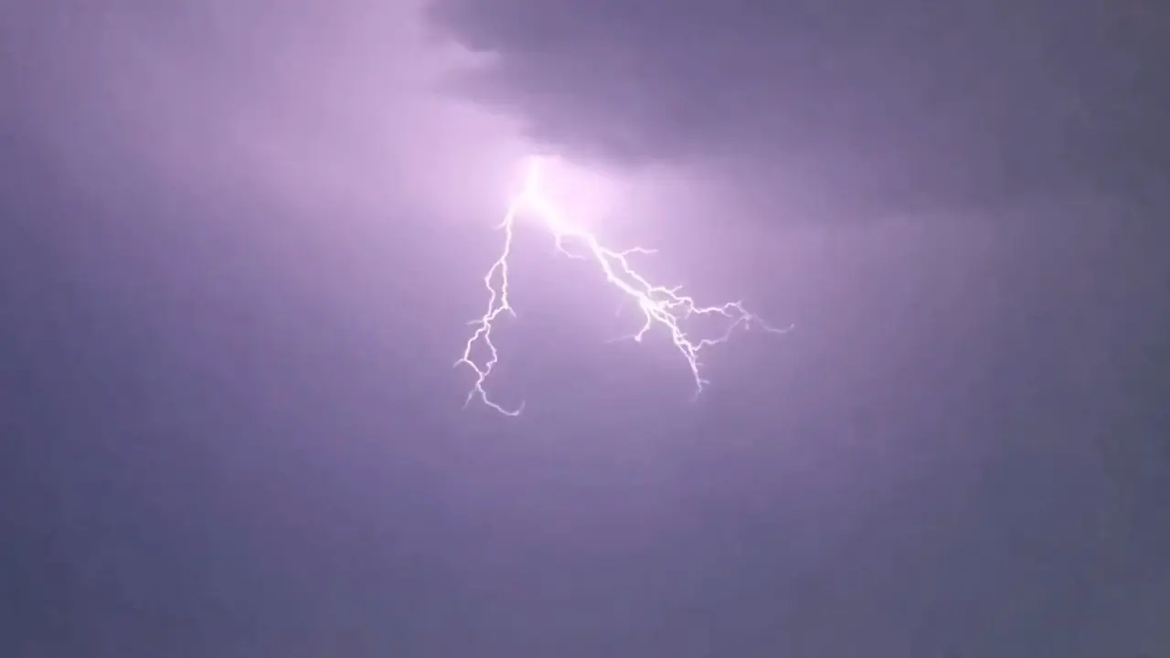 Thunderstorms, Lightning Likely in Several Odisha Districts; IMD Warns of Rising Temperatures