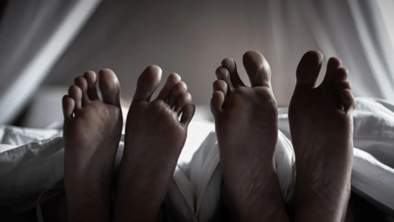 up dead bodies of minor boy girl found hanging from tree sonbhadra forest