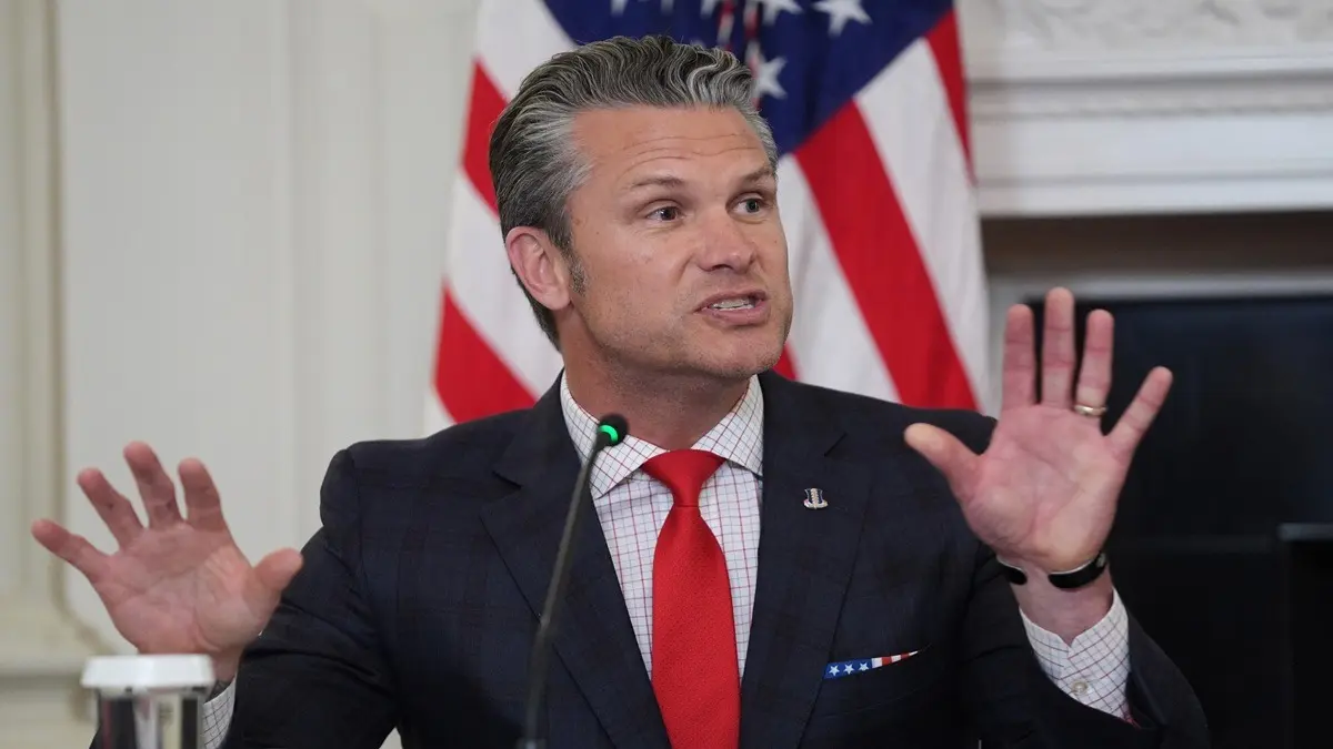 US Sends Aircraft Carrier To Latin America Amid Tensions With Venezuela