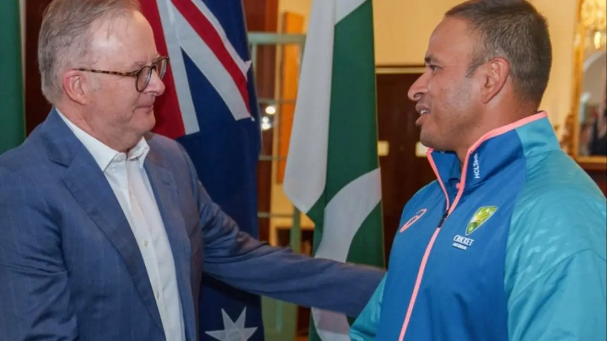 Usman Khawaja with Australia PM Anthony Albanese