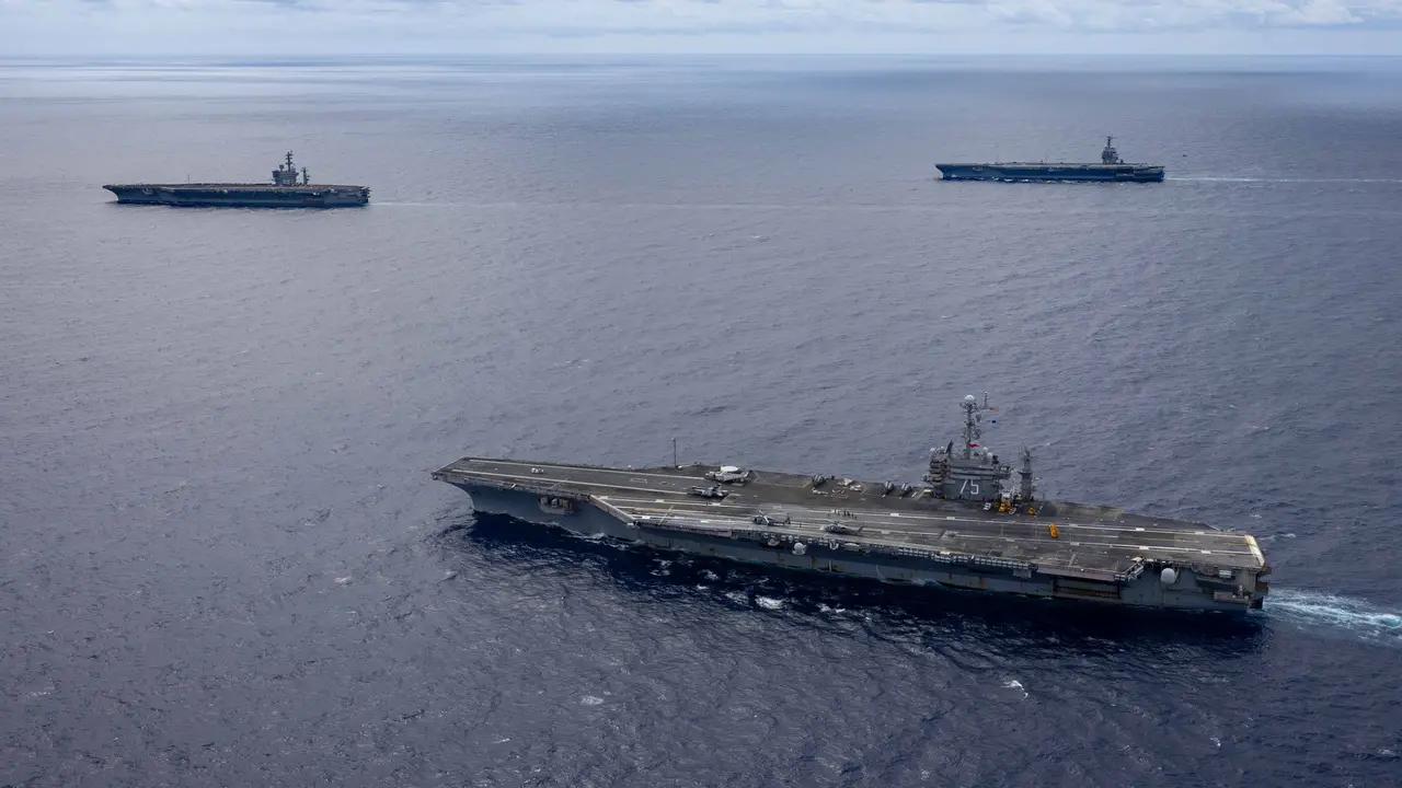 US,UK Navy sends warships near coast of Britain to take part in NATO naval exercise