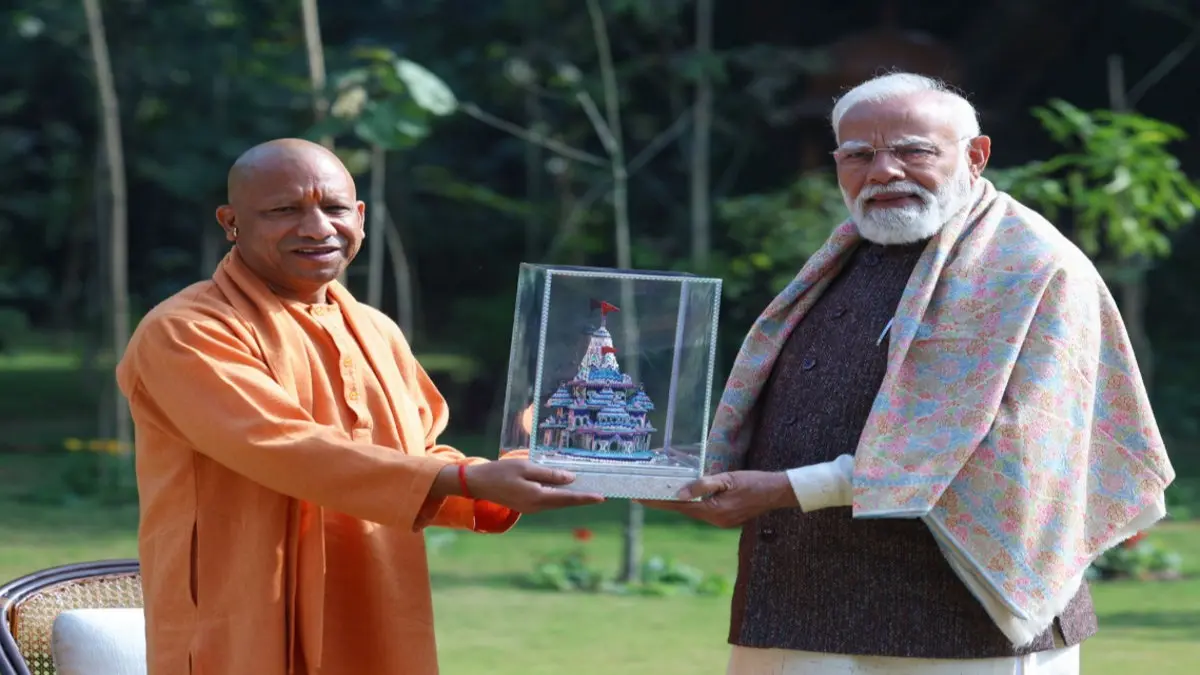 Uttar Pradesh CM Yogi Adityanath Meets Prime Minister Modi in Delhi