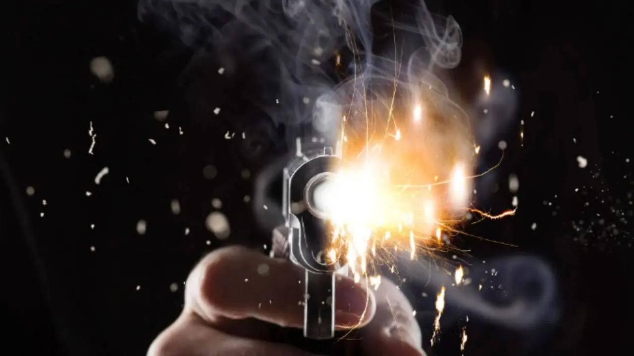 uttarakhand kashipur class 9th student shoot teacher in classroom anger over punishment