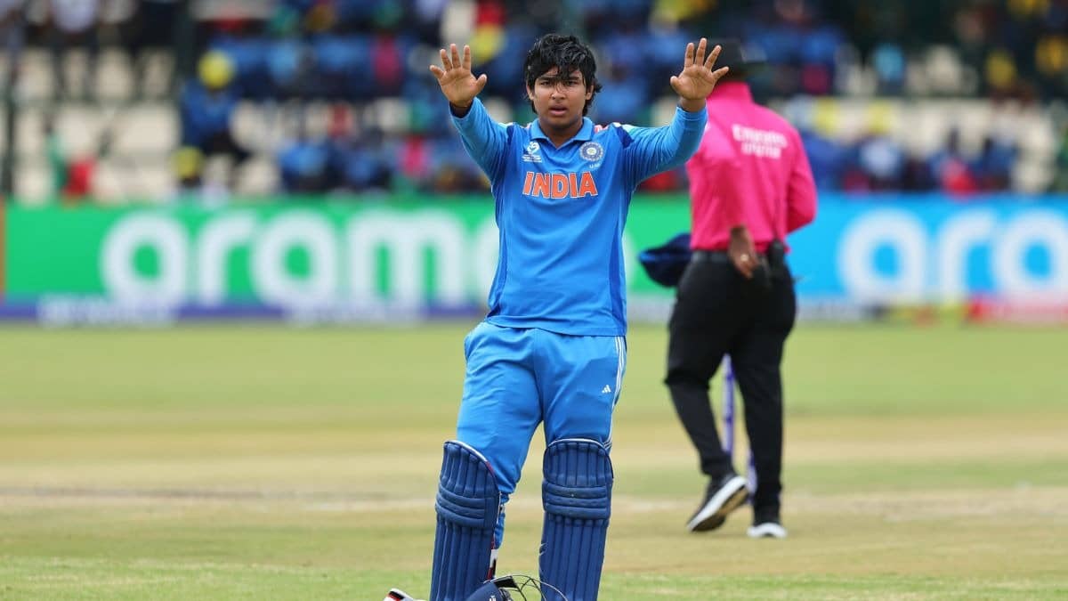 Vaibhav Sooryavanshi celebrating his century