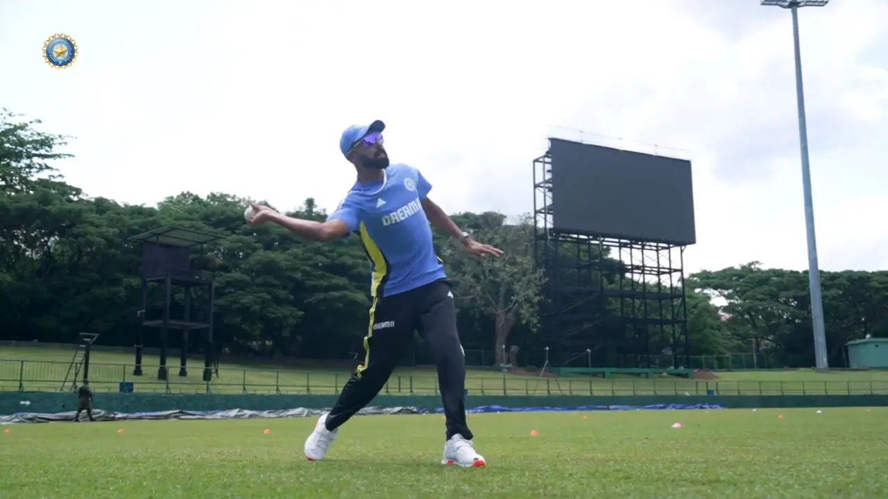 Team India Likely To Field Two Spinners Due To Dew; In-form All-rounder Nitish Reddy Also In Mix Varun Chakravarthy