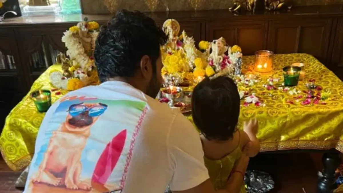 Varun Dhawan with daughter Lara