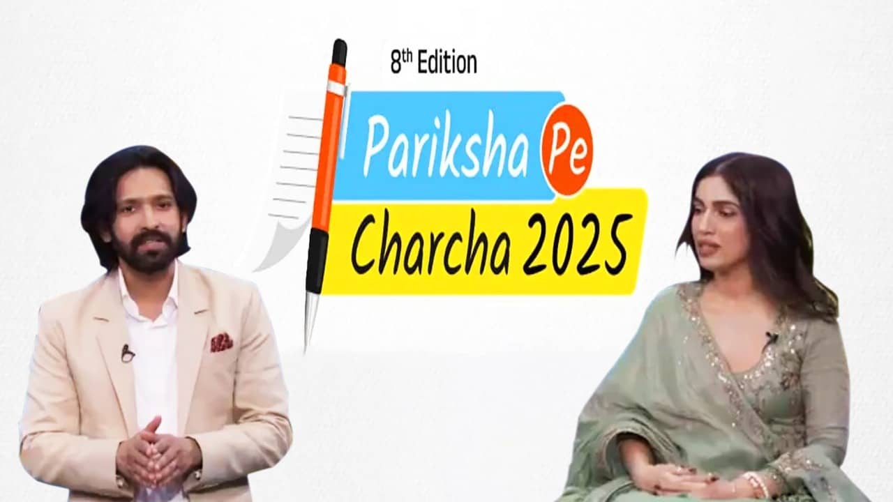  Vikrant Massey, Bhumi Pednekar during Pariksha Pe Charcha Vikrant Massey, Bhumi Pednekar on Pariksha Pe Charcha