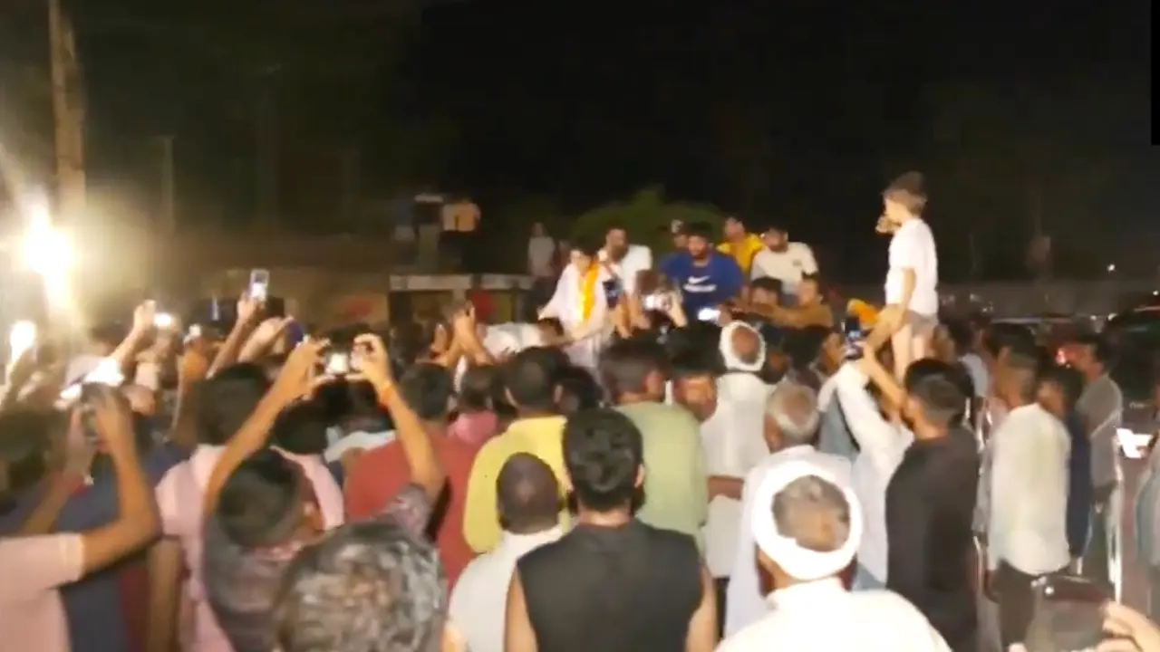 Vinesh Phogat returns from Paris