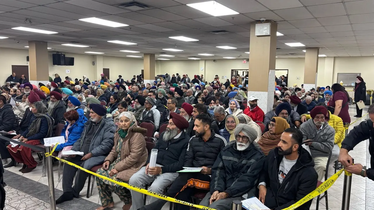 'Violent Disruption': Indian Mission in Canada Reacts Strongly to Attack on Hindu Temple