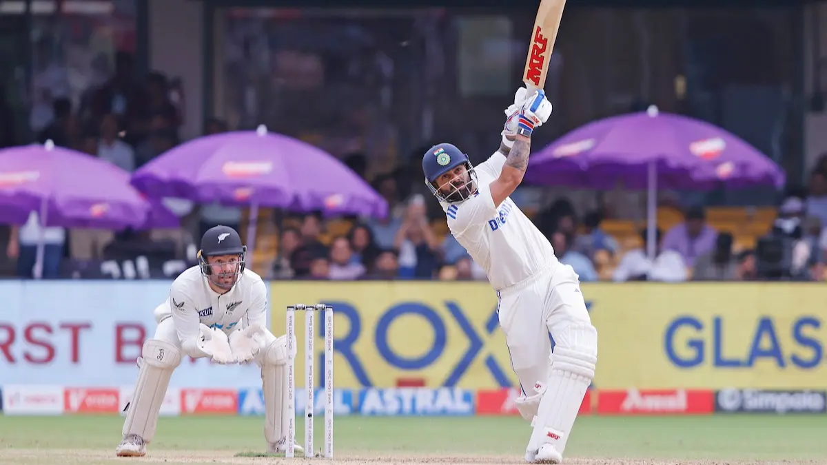 'King is back': Internet Lauds Virat Kohli For Stepping Up At A Dire Situation Against NZ On Day 3 Virat Kohli
