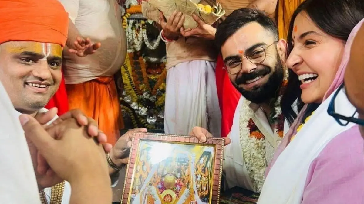 Virat Kohli And Anushka Sharma's Ayodhya Visit Sparks Outrage, Netizens Say 'Everyone Is Equal Before God' Virat Kohli and Anushka Sharma at Hanuman Garhi