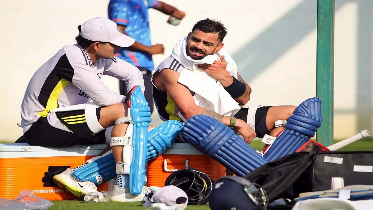 Virat Kohli and Shubman Gill during a practice session