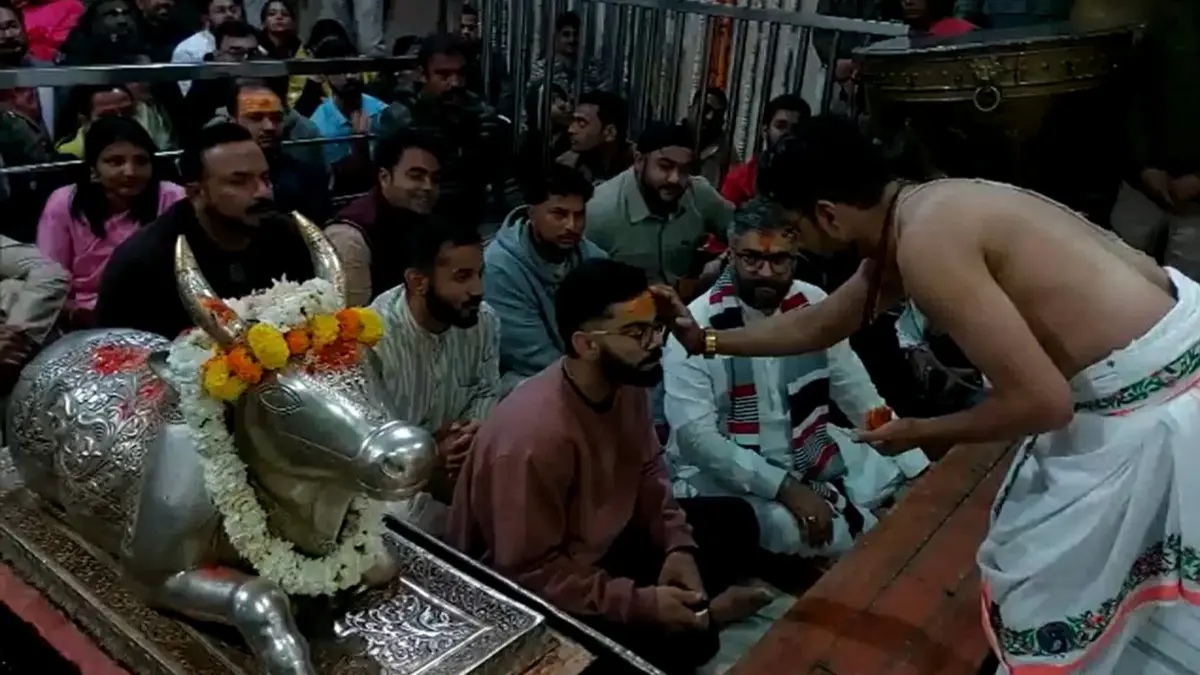 Virat Kohli & Kuldeep Yadav Seek Blessings At Ujjain's Mahakaleshwar Temple Just Before Series Decider ODI Clash Virat Kohli at the Mahakaleshwar Temple