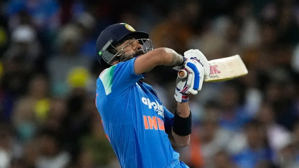 Virat Kohli in action against Australia in 3rd ODI