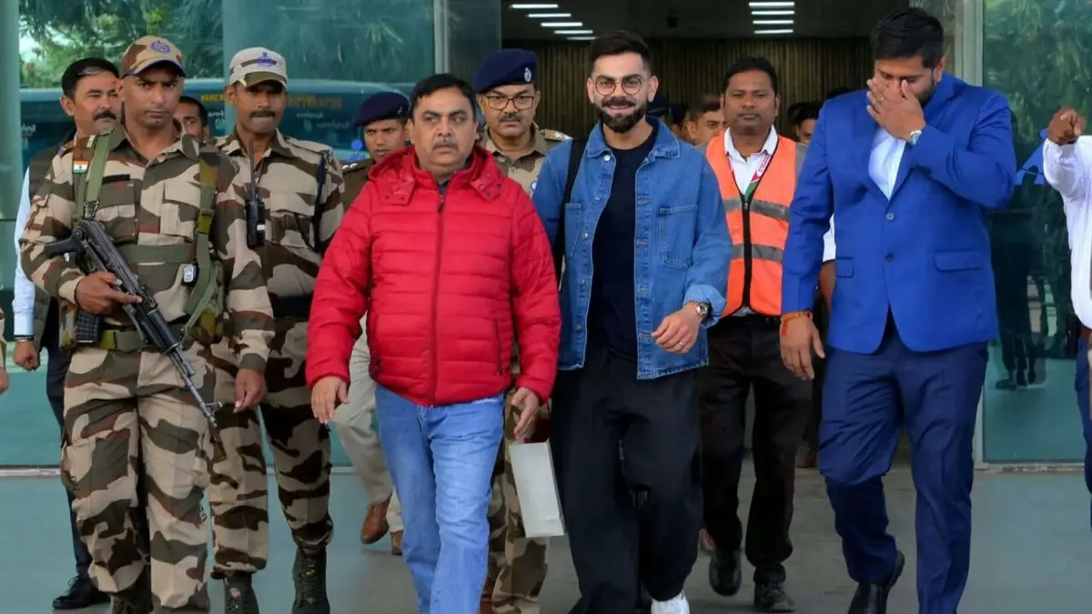 WATCH | Virat Kohli 'All Smiles' as he Touches Down in Ranchi For ODI Series vs South Africa Virat Kohli reaches Ranchi