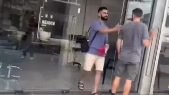 Virat Kohli SPOTTED in Hamilton, New Hairstyle Grabs Attention | WATCH Virat Kohli's New Hairdo