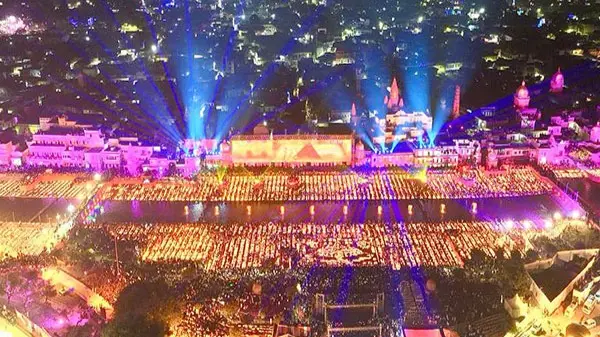 Grand Diwali In Ayodhya, 25 lakh Diyas To Be Lit From October 28 Visuals from last year's Diwali celebrations in Ayodhya