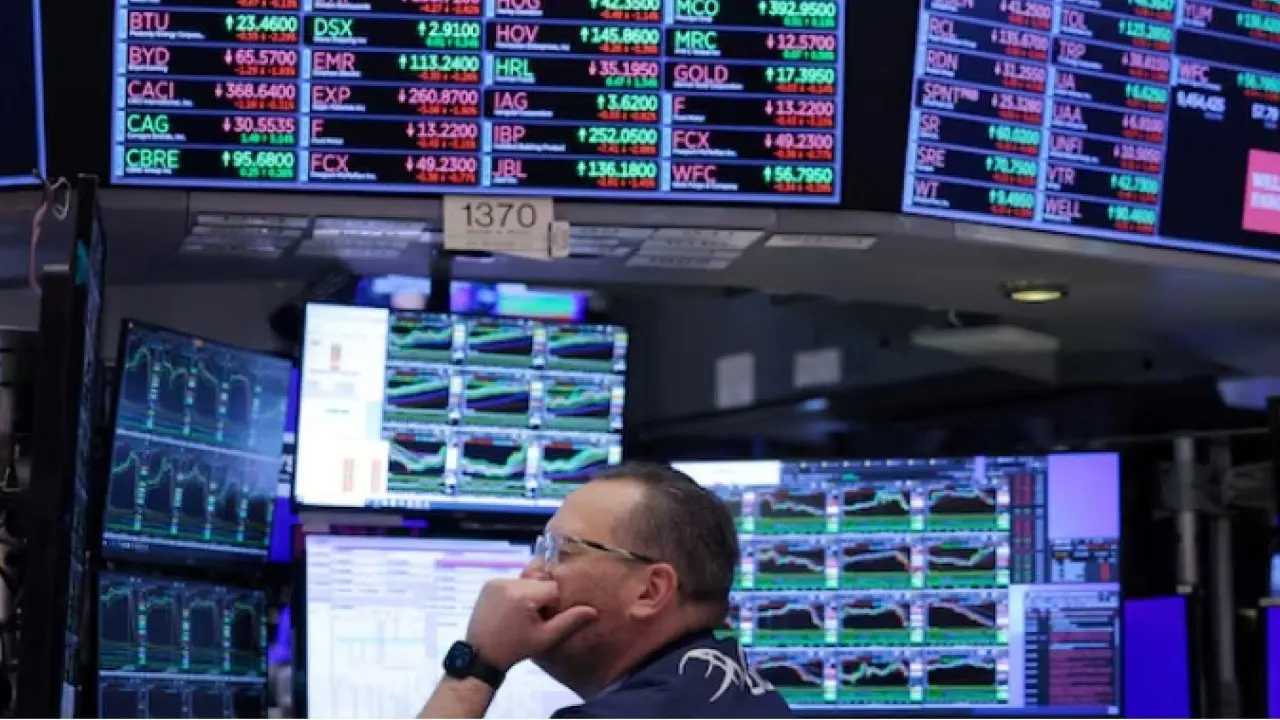 Wall Street Stumbles On Netflix Results, Braces For Tesla