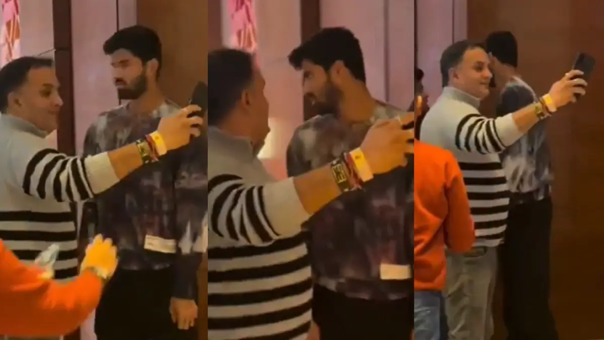 Washington Sundar turns down selfie request