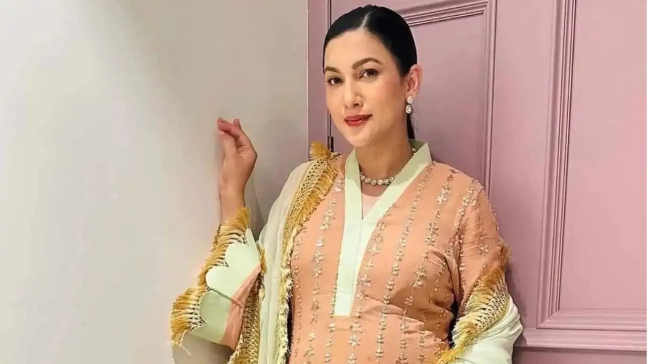Gauahar Khan Reveals How She Shed 10 kgs In Just 10 Days After Giving Birth To Her First Child Gauahar Khan Reveals How She Lost 10 kgs In Just 10 Days After Giving Birth To Her First Child